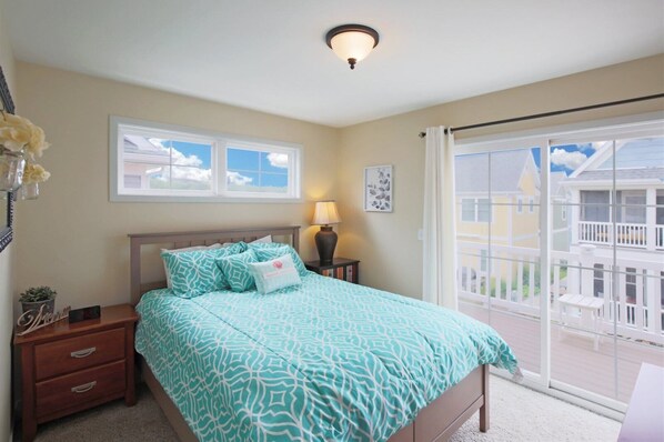 House, 2 Queen Beds (Red Anchor) | Exterior