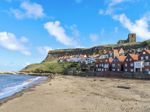 3 bedroom accommodation in Whitby