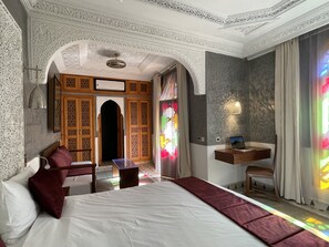 Suite, Ensuite, Pool View (Gaïa) | 1 bedroom, Frette Italian sheets, premium bedding, pillowtop beds