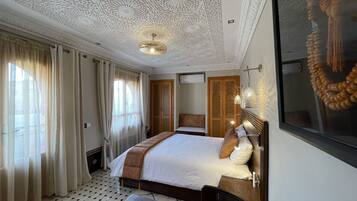 Suite, Ensuite (Ourika)