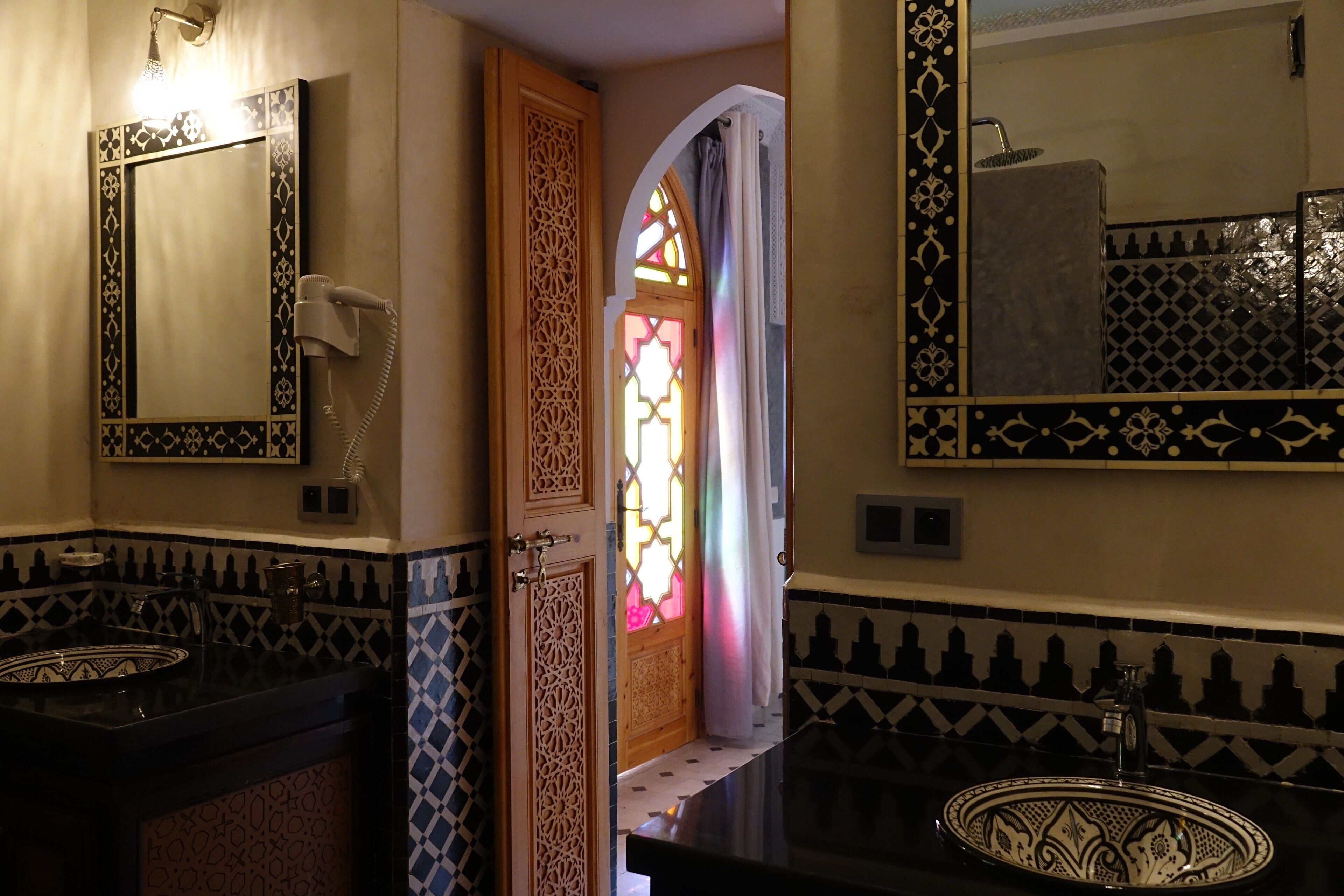 Photo - Riad Shajara