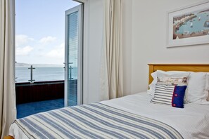 2 Schlafzimmer, Schreibtisch, Bügeleisen/Bügelbrett, Internetzugang