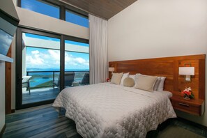 1 habitación, tabla de planchar con plancha y cuna de viaje 