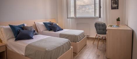 1 bedroom, free WiFi, bed sheets
