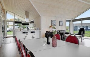 Dining - Awesome home in Hasle with WiFi (Hasle)