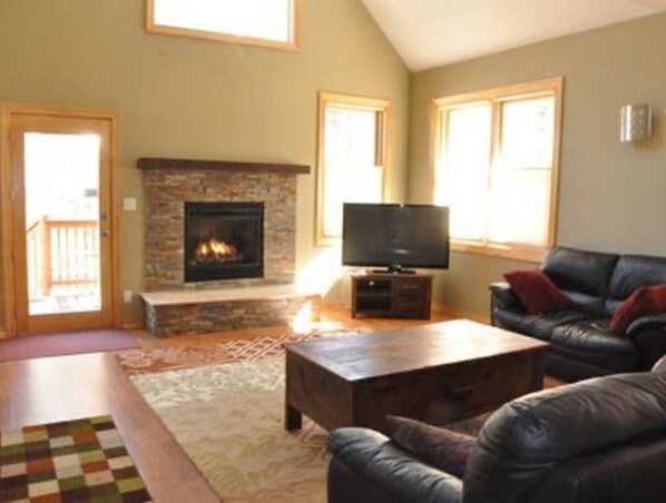 Smart TV, fireplace, table football, toys