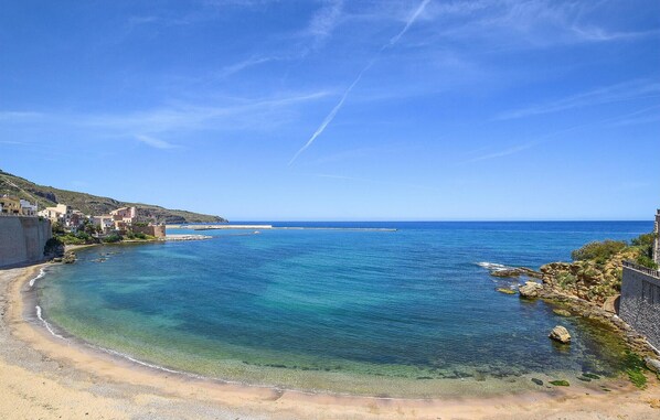 Beach nearby, fishing