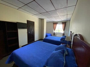 Triple Room | Free WiFi, bed sheets - Hotel San Jose (Metapan)