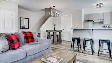 TV connectée, cheminée, Netflix, services de streaming