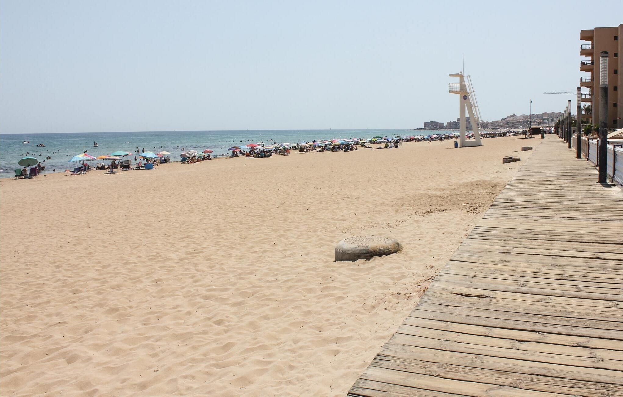 Beach nearby, fishing