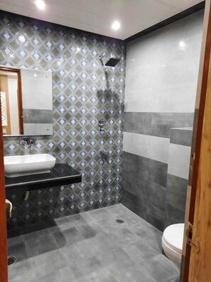 Bathroom - Hotel Katra Grand (Reasi)