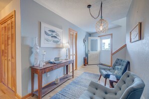 Interior - 5714- Whalebone Villa, | Semi-Oceanfront | South Nags Head | Sleeps 12 (Nags Head)