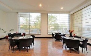 Coffee shop - GIANZ HOTEL (Baddi)