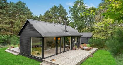 Stunning home in Fårevejle with kitchen