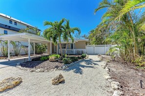 Overnatningsstedets område