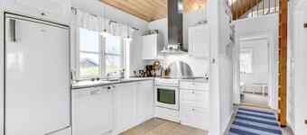 Amazing home in Tarm with kitchen