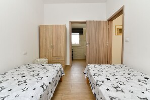 4 bedrooms, internet