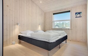 5 bedrooms, free WiFi