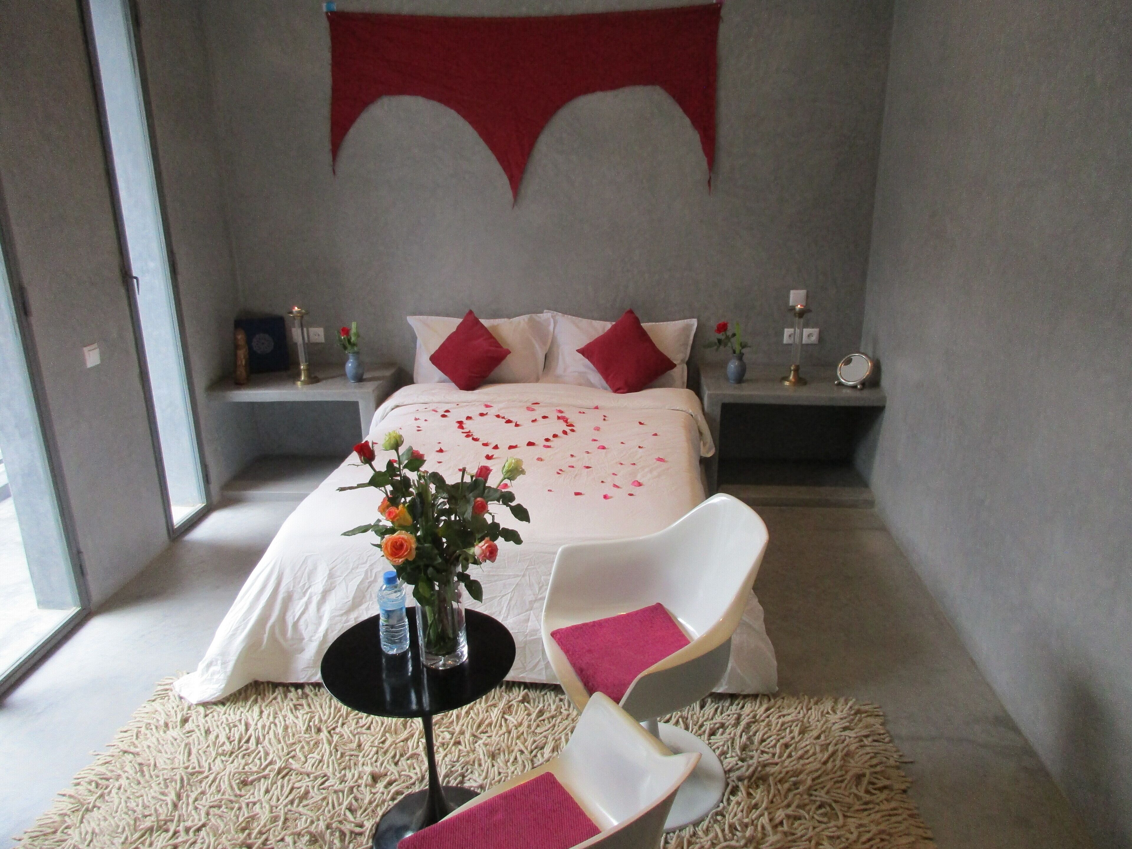 2 chambres, literie de qualité supérieure, rideaux occultants