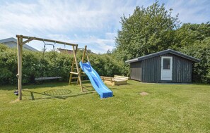 Children's area - Amazing home in Hejls with WiFi (Hejls)