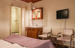 4 habitaciones, cuna de viaje y wifi gratis 
