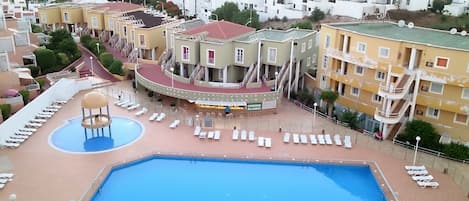 Udendørs pool
