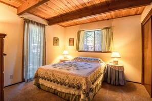 3 Schlafzimmer, Schreibtisch, kostenloses WLAN, Bettwäsche