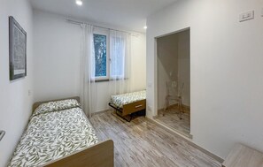 2 habitaciones, cuna de viaje y wifi gratis 