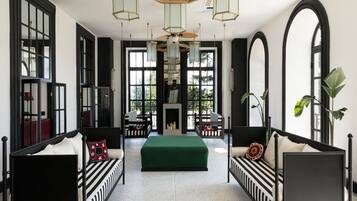 Sala de estar en el lobby