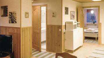 1 sovrum och resesäng