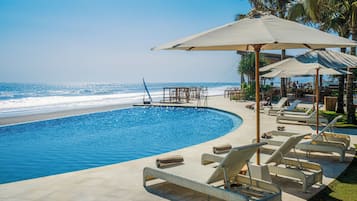 Alberca al aire libre