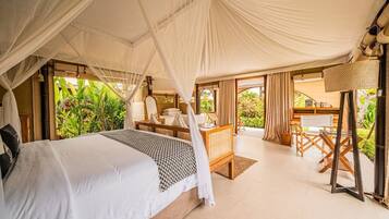 Habitación familiar | Camas con pillow-top y caja de seguridad en la habitación