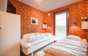 2 bedrooms, travel crib, free WiFi - Stunning home in Rømø with WiFi (Rømø)