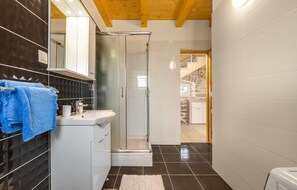 Shower - Beautiful home in Visnjan (Visnjan)