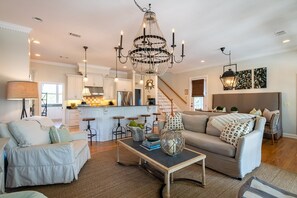 Smart TV, books, stereo - SALE~"High Tide"~Gulf Views~Heated Pool~Beach Gear~Gulf Trace~Beach Access~State (Grayton Beach)