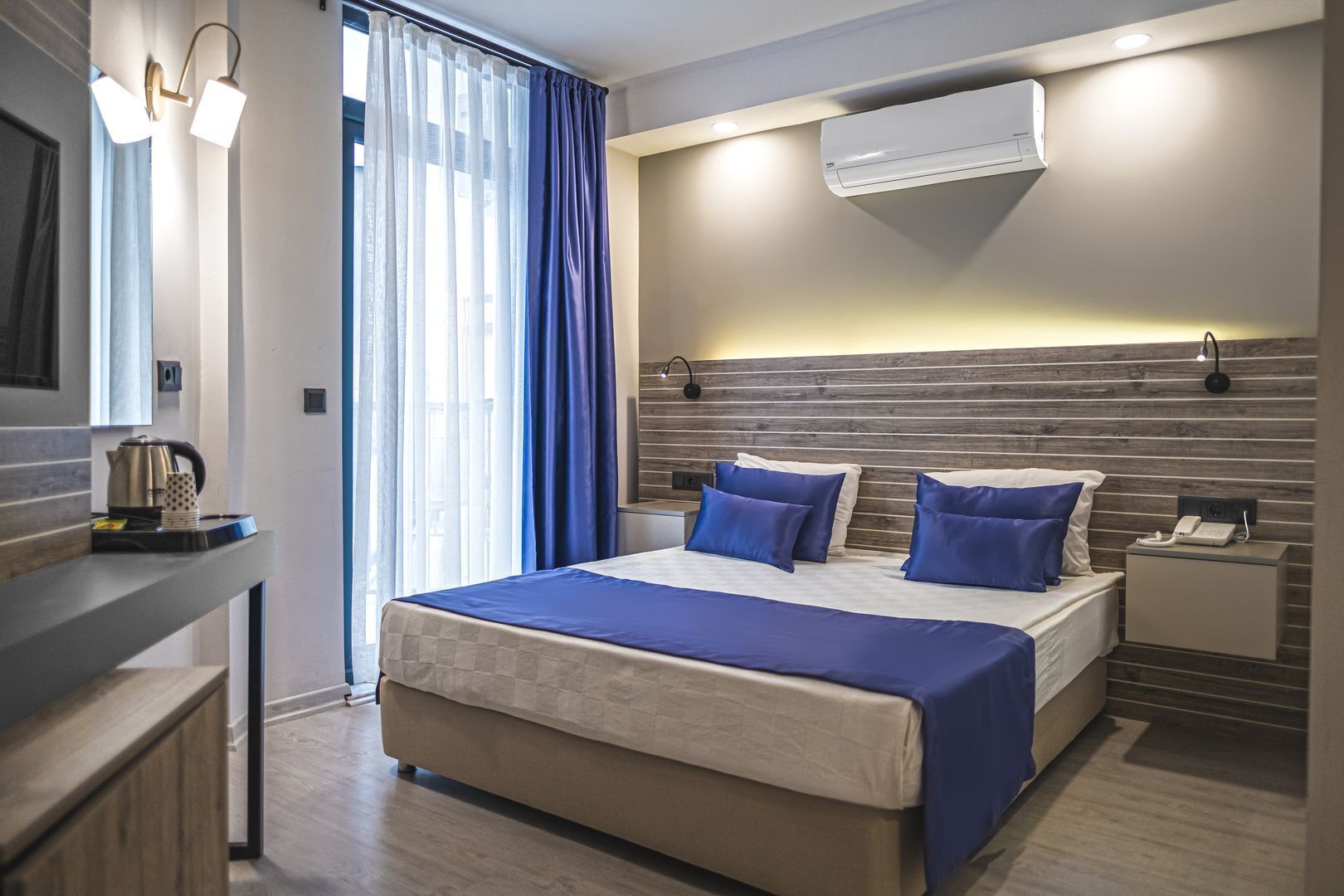 standard room, 1 double bed, garden view | minibar, soundproofing, bed sheets, wheelchair access