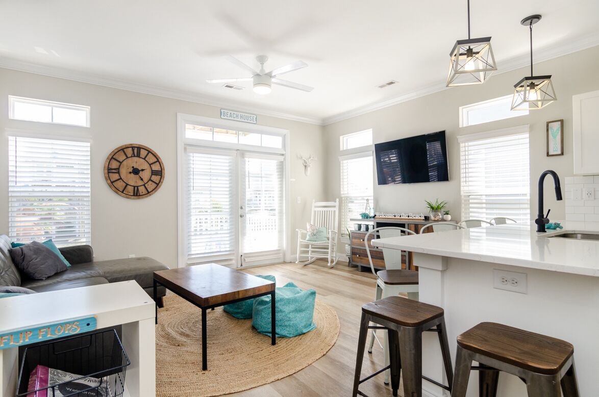 智能电视、Netflix、智能音箱、流媒体服务