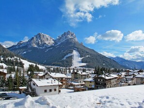 Esterni