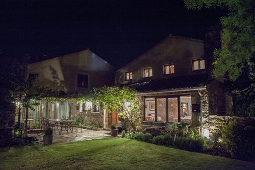 La Casa Vieja - Charming Country House with private pool & garden :)