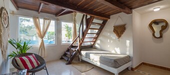 Hotel Caracol Puerto Morelos