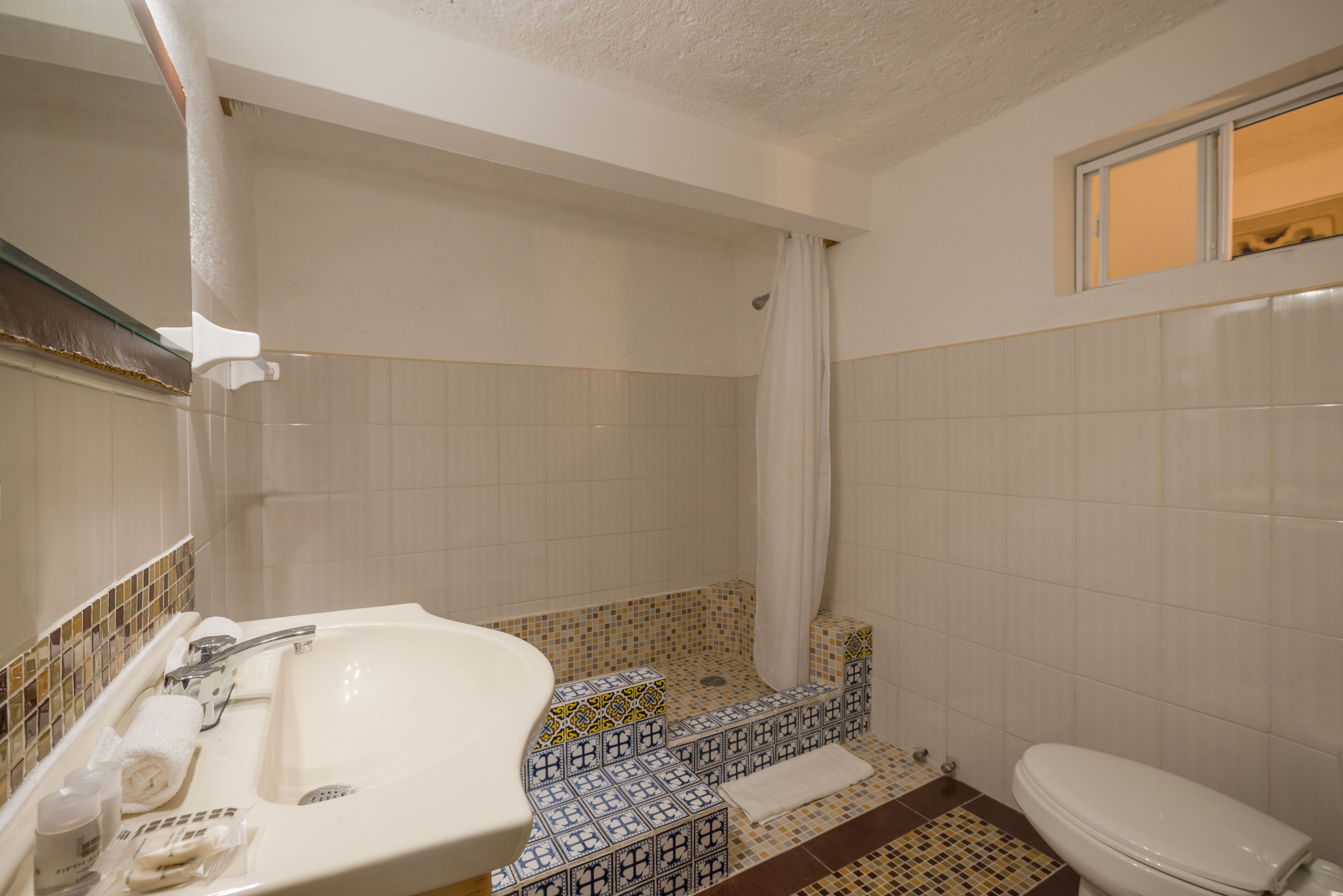 Photo - Hotel Caracol Puerto Morelos