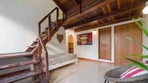 Studio – junior