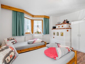 3 chambres, Wi-Fi gratuit