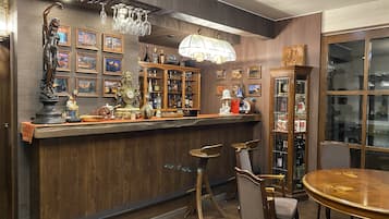 بار (في المنشاة)