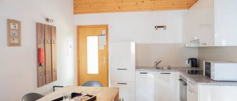 Microwave, oven, dishwasher