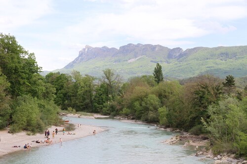 Detached 135 m2 house at 650 m altitude between Vercors and Provence.