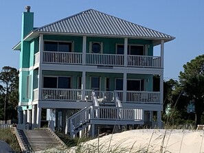 Exterior - "No Pressure" Beautiful beach front home (Port St Joe)