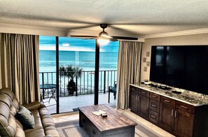 Smart TV, DVD player, video library