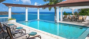 Elegance and Island Charm Greet You At This Beautiful Rental Villa