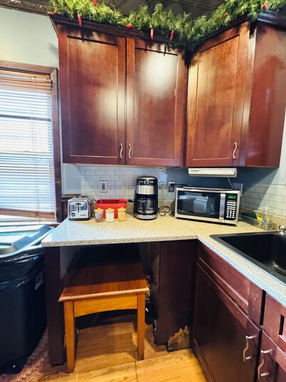 Rainbow Inn on the Walnut Avenue , 3bed room, 2full bath, double parking, WiFi